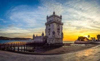 Brasileiros vão em peso votar em Lisboa; filas começaram cedo