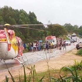 Homem fica gravemente ferido em capotamento na cidade de Igaratinga