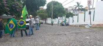 Manifesta&ccedil;&otilde;es bolsonaristas tendem a continuar em Divin&oacute;polis