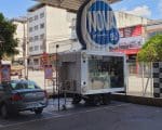 Est&uacute;dio m&oacute;vel da radio Nova Sertaneja em parceria com a Bioextratus esta estacionado no Hiper ABC da Rua Goias