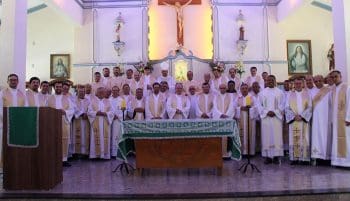 Diocese de Divin&oacute;polis se re&uacute;ne para a abertura do Ano Vocacional 2023