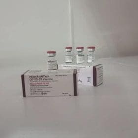 Vacinas contra covid-19 para crianças de 6 meses a 2 anos com comorbidade começam a ser distribuídas