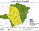 Tempo em Divin&oacute;polis com muitas nuvens com possibilidade de chuva isolada