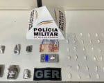 Polícia Militar prende foragido da justiça com drogas no bairro Niterói
