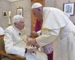 Papa em&eacute;rito Bento XVI est&aacute; gravemente doente
