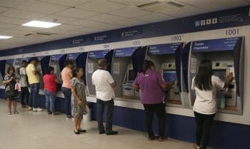 Bancos n&atilde;o tem expediente nesta sexta-feira (30)