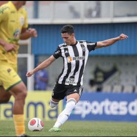 Cadu é Divinópolis na Copa São Paulo de Futebol Júnior