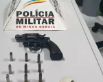Ap&oacute;s den&uacute;ncia, homem foi preso com uma arma de fogo no Centro de Ita&uacute;na
