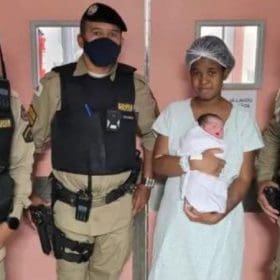 BH: Militares ajudam mãe a dar à luz dentro de carro