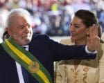 Lula assinou também medida que mantém a desoneração de impostos federais PIS/Cofins sobre os combustíveis