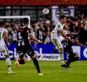 Am&eacute;rica empata em bom jogo contra o Athletic