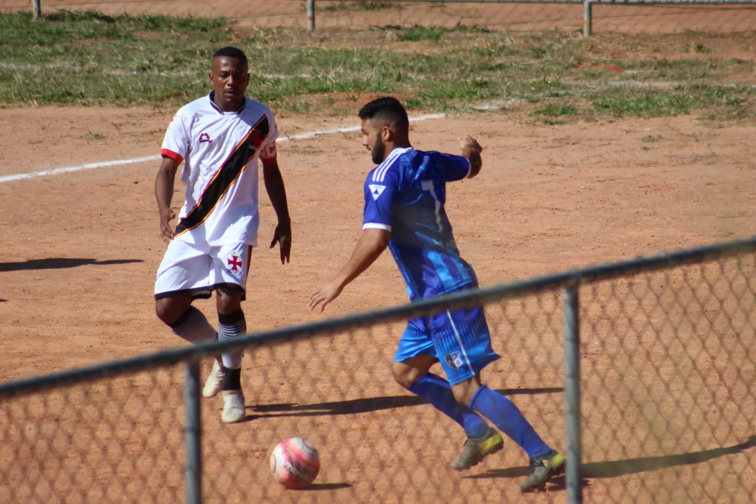 Campeonato amador de futebol promovido pela Liga Municipal de Divinópolis
