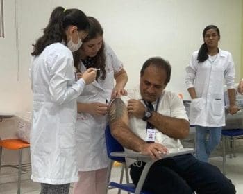 Aplicadas mais de 500 doses de vacinas no Senac de Divin&oacute;polis