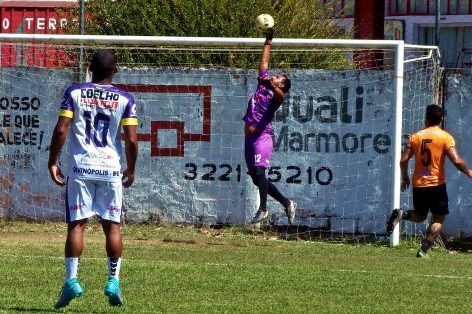 Afonso reforça equipe CFC no futebol amador de Divinópolis