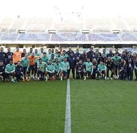 Sele&ccedil;&atilde;o Brasileira volta a campo ap&oacute;s a Copa.