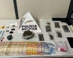 Jovem é preso em Divinópolis com vasta quantidade de drogas e mais de R$1 mil