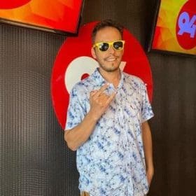 Ao Vivo no Play