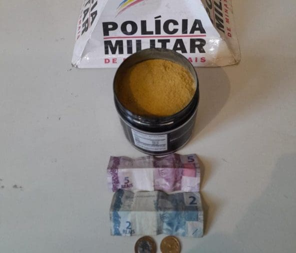Homem é preso com maconha em pó no Santa Clara