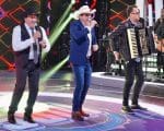 Trio Parada Dura, encerra a grade de shows da Divinaexpo