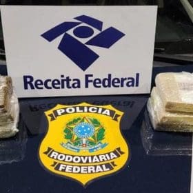 Cocaína e eletrônicos são apreendidos na BR-381, em Oliveira