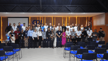 O 17&ordm; Encontro Regional da Amirt reuniu dezenas de radiodifusores em Te&oacute;filo Otoni; confira a manh&atilde; do evento