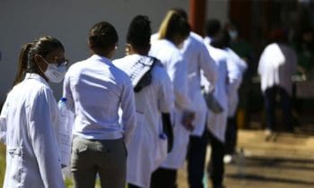 Programa &ldquo;Mais m&eacute;dicos&rdquo; &eacute; relan&ccedil;ado pelo Governo Federal