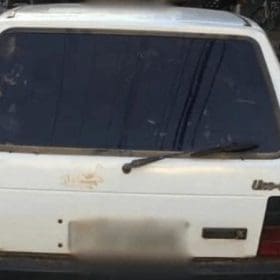 Três jovens são baleados e um adolescente é morto a luz do dia, em Ubá