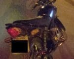 Motociclista tenta fugir de abordagem policial, mas &eacute; contido e preso com moto roubada