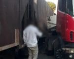 Carreta colide com trem pr&oacute;ximo ao Hospital Manoel Gon&ccedil;alves em Ita&uacute;na
