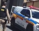 Homem &eacute; preso depois de esfaquear moradora de rua