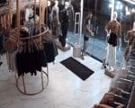 Ladrão invade e furta loja no Centro de Divinópolis; veja vídeo