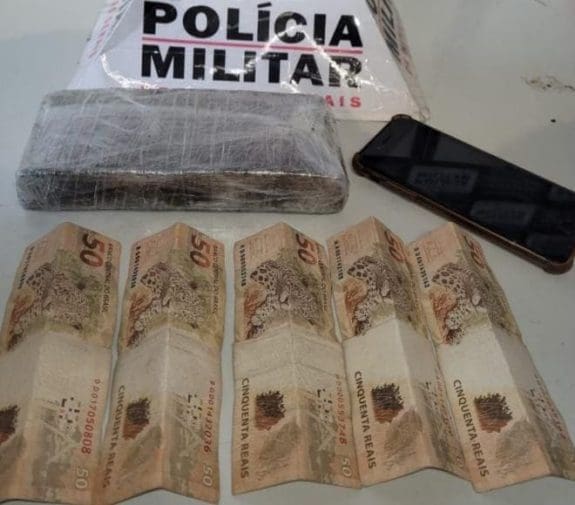 Homem é preso com maconha no bairro Alvorada, em Divinópolis