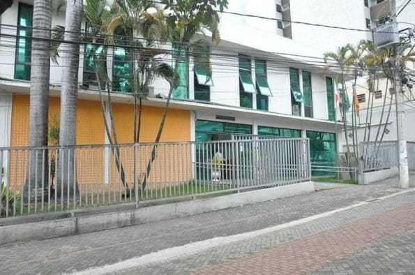 Retrospectiva 2023: 'Troca-troca' de vereadores marcou o ano político de Divinópolis