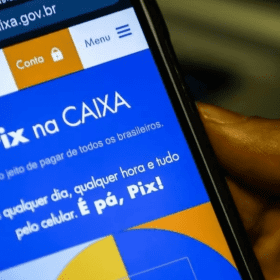 Caixa libera consulta ao PIS; Veja se voc&ecirc; tem direito ao benef&iacute;cio