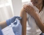 Vacina contra dengue estará disponível para quem já tomou a primeira dose