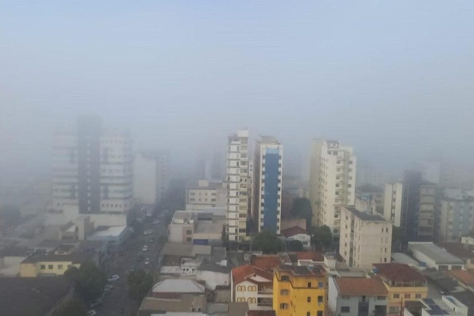 Divinópolis amanhece coberta de névoa nesta quinta-feira; veja previsão completa
