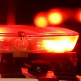 Jovem tem casa cercada por suspeitos mascarados e acaba morto, em Juiz de Fora