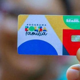 Quase nove mil famílias de Divinópolis receberão o benefício do Bolsa Família em maio