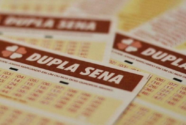 Ita&uacute;na Dupla Sena