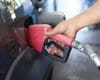 Gasolina vai ficar mais barata? Petróleo cai ao nível mais baixo após acordo EUA x Irã