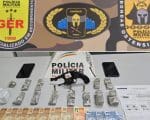 PM prende acusado de homic&iacute;dio com arma e drogas