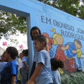 Cerca de 13 mil alunos voltam as aulas nesta quarta-feira em Divinópolis