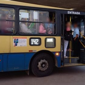 Prefeito explica acordo com profissionais do transporte coletivo em relação ao projeto de multas