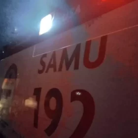 Itaúna: Homem fica ferido em acidente; encarregado da vítima agride verbalmente a equipe do Samu
