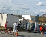 Urgente: Motorista morre após bater caminhão em casa