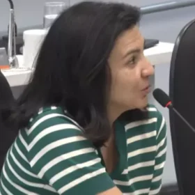 Servidora municipal Sheila Salvino
