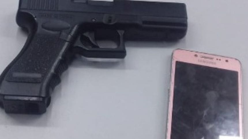 PM prende acusado de roubo de ve&iacute;culo em Ita&uacute;na