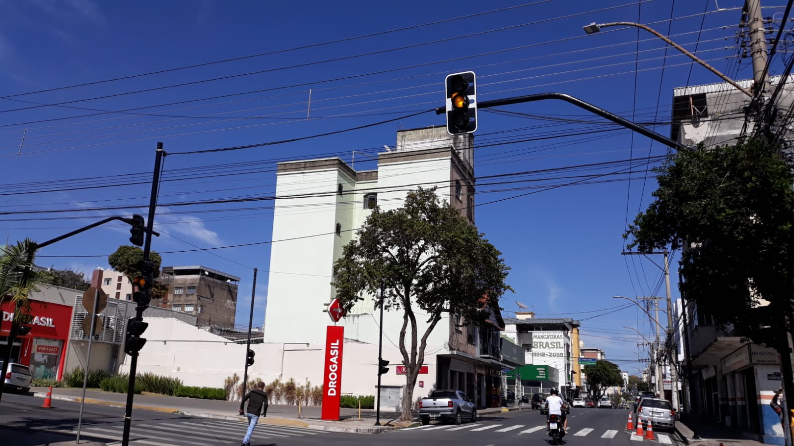 Corpo &eacute; encontrado no bairro S&atilde;o Jos&eacute; em Divin&oacute;polis