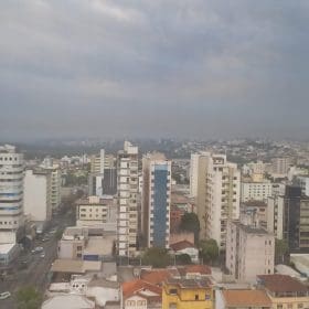 Divinópolis amanhece com céu nublado nesta sexta; veja previsão completa