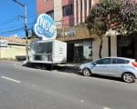 Estúdio móvel da rádio Nova Sertaneja esta AO VIVO direto da loja Divicountry no bairro Catalão.